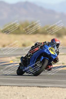 media/Oct-04-2025-CVMA (Sat) [[408bcdd6e4]]/Race 14-500-400-350 Supersport/